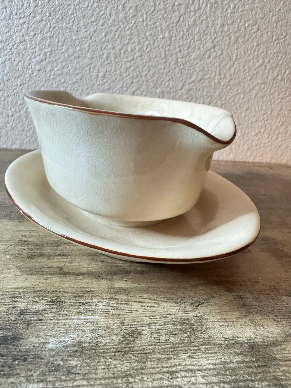 N/A vintage cream